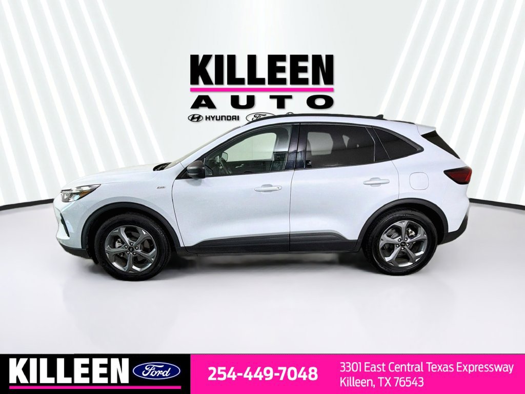 Used 2025 Ford Escape ST-Line FWD image 4