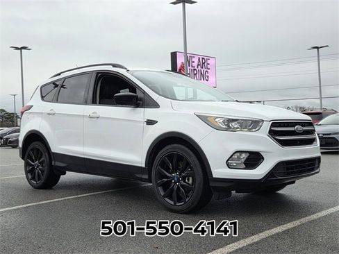 Used 2019 Ford Escape SE image 4
