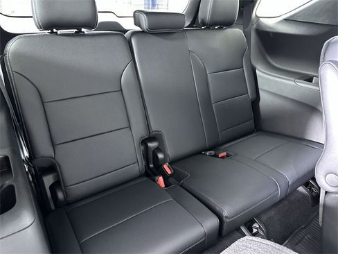 New 2026 Chevrolet Traverse LT w/ Sun and Wheel Package image 28