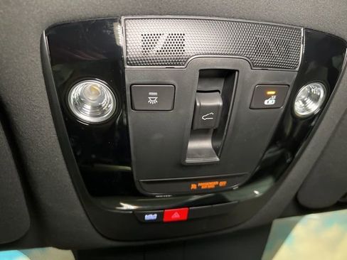 Used 2025 Kia Sorento SX Prestige image 46