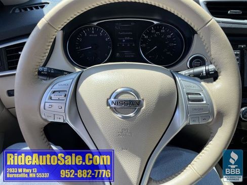 Used 2015 Nissan Rogue SL w/ SL Premium Package AWD/4WD image 17