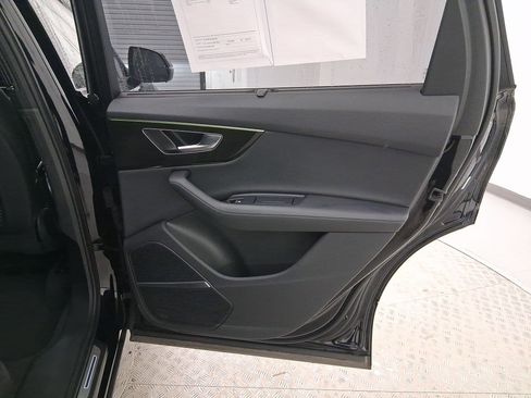 Used 2021 Audi Q7 3.0T Prestige w/ Prestige Package image 31