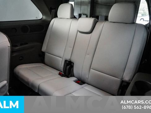 Used 2026 Hyundai Palisade SEL FWD image 19
