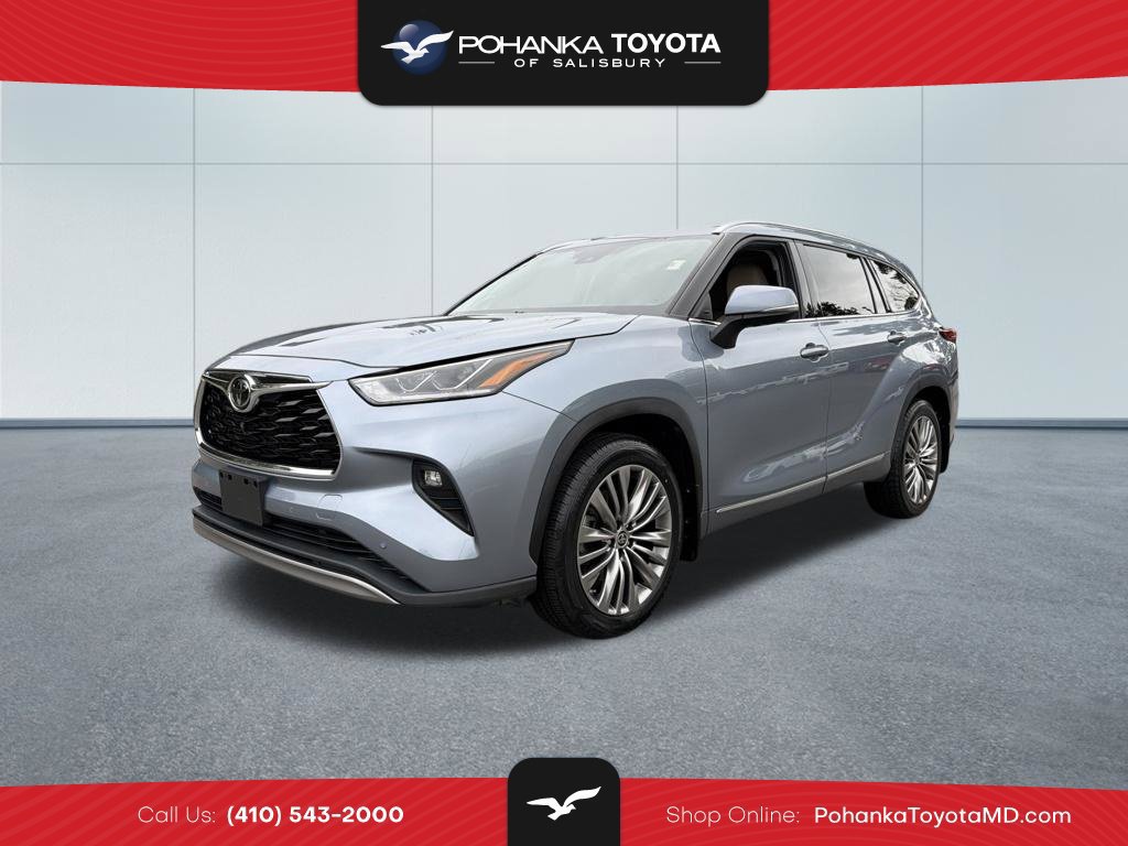 Used 2022 Toyota Highlander Platinum AWD/4WD image 1