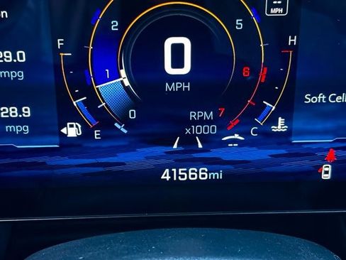 Used 2025 Chevrolet Equinox LT FWD image 26