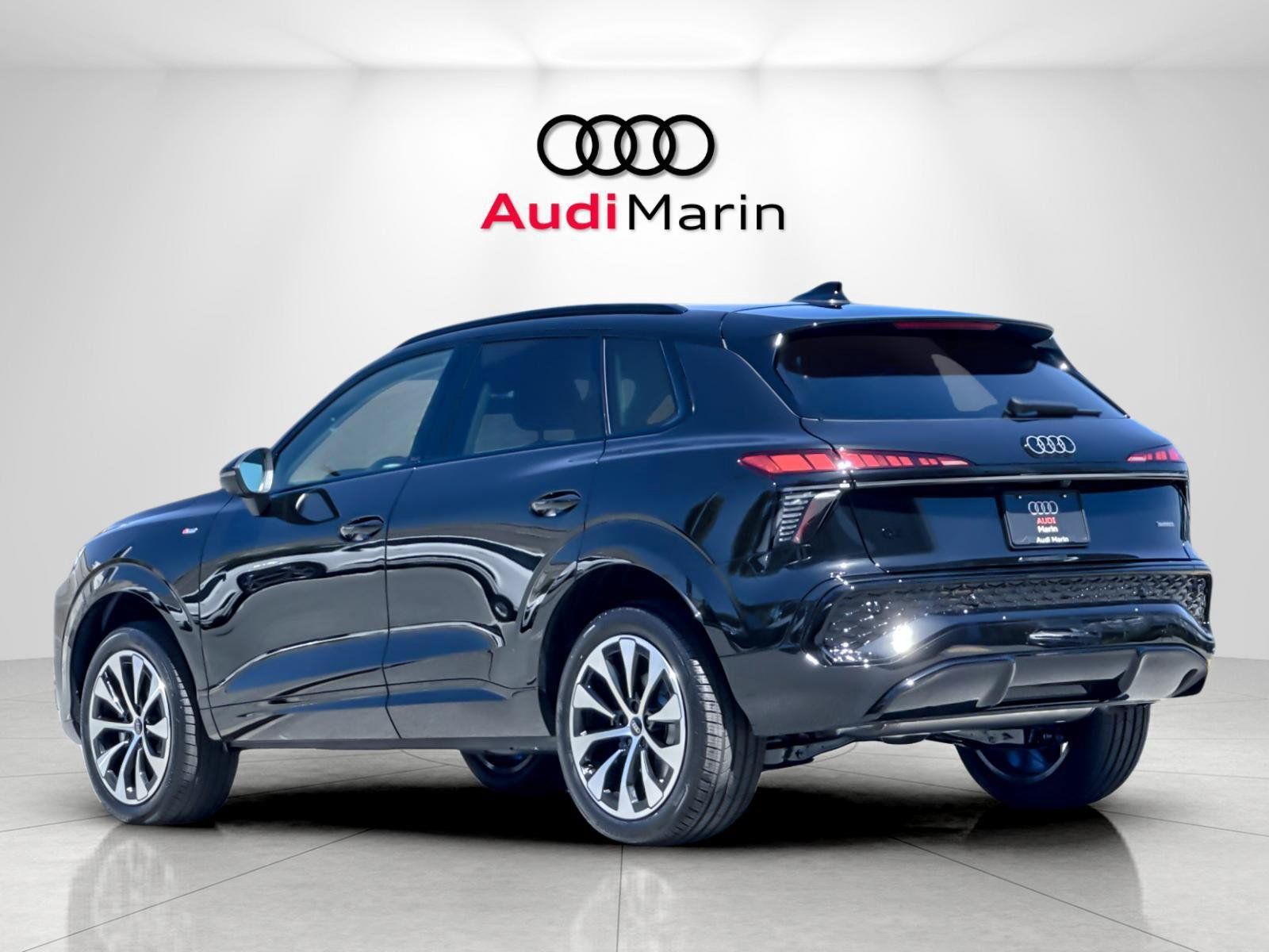 Used 2026 Audi Q3 quattro 2.0T AWD/4WD image 3