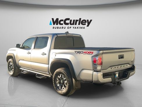 Used 2023 Toyota Tacoma TRD Off-Road w/ TRD Premium Off Road Package image 6