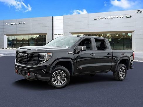 Used 2024 GMC Sierra 1500 AT4 w/ Technology Package AWD/4WD image 1