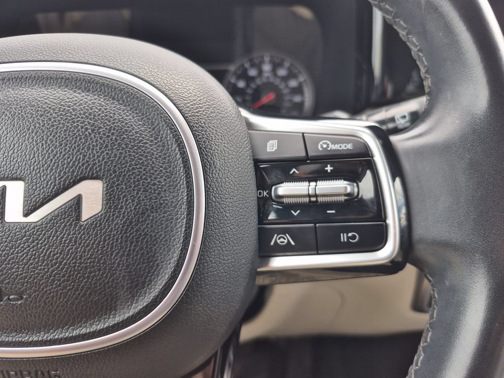 Certified 2023 Kia Sorento S AWD/4WD image 20