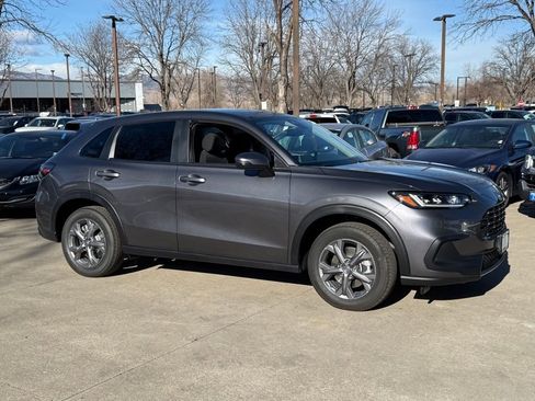 Certified 2026 Honda HR-V LX image 4