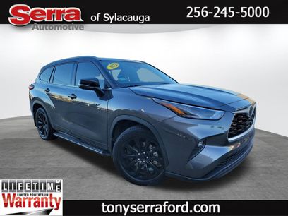 Used 2022 Toyota Highlander XLE