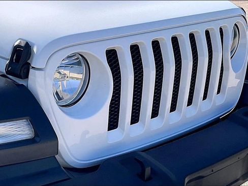 Used 2020 Jeep Wrangler Unlimited Sport S AWD/4WD image 28
