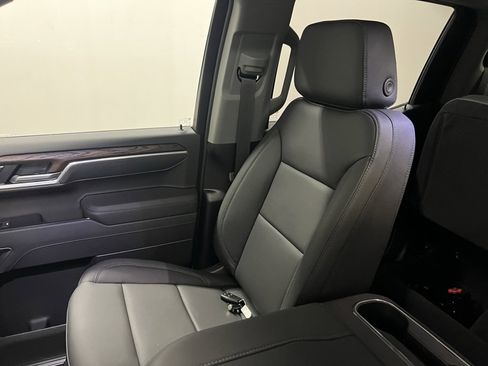 New 2026 GMC Sierra 1500 SLT w/ SLT Convenience Package image 26