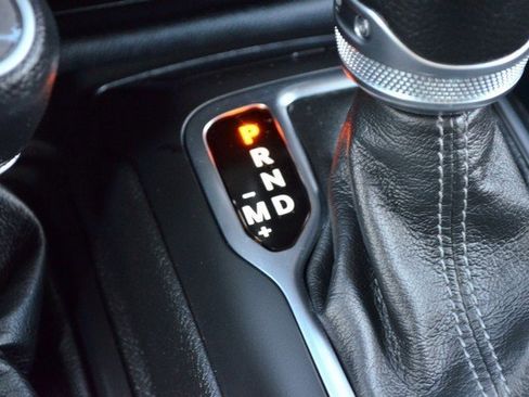 Used 2024 Jeep Wrangler Sport S image 29