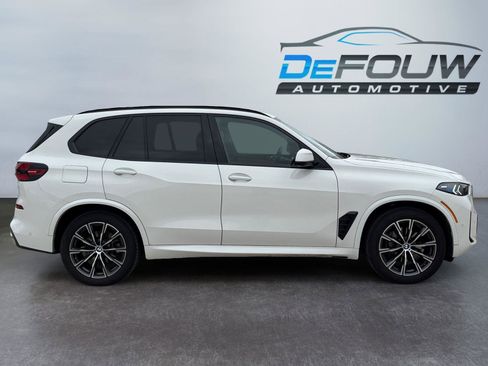 Used 2026 BMW X5 xDrive40i image 2