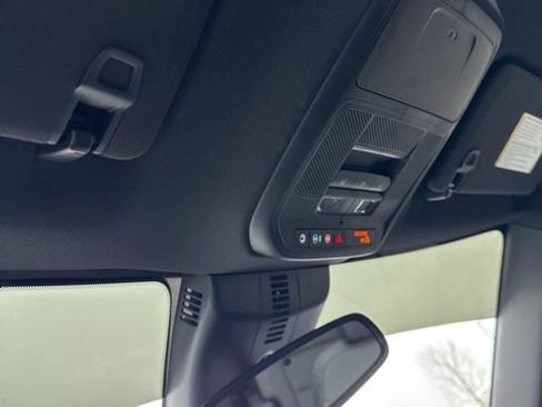 Certified 2025 GMC Acadia AT4 w/ Luxury Package image 27