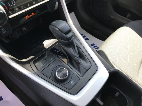 Certified 2023 Toyota RAV4 XLE AWD/4WD image 21