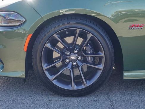 Certified 2022 Dodge Charger Scat Pack w/ Navigation & Travel Group image 10