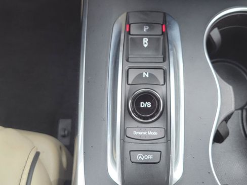 Used 2017 Acura MDX SH-AWD w/ Advance Package image 25