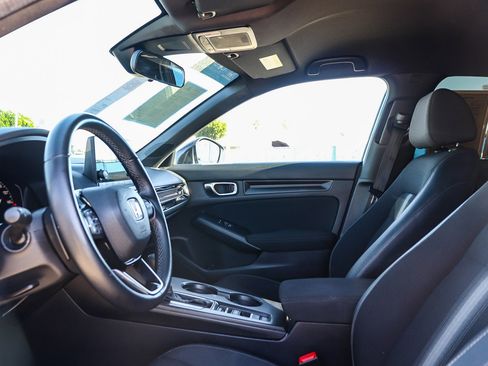 Certified 2025 Honda Civic Sport image 18