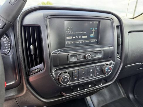 Used 2016 Chevrolet Silverado 2500 W/T AWD/4WD image 10