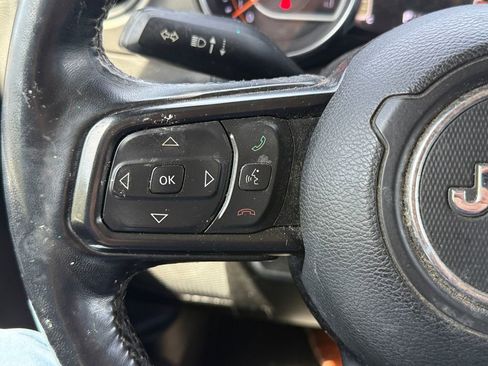 Used 2020 Jeep Gladiator Sport w/ Quick Order Package 24S AWD/4WD image 34