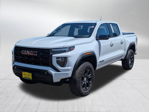 Used 2024 GMC Canyon Elevation w/ Convenience Package AWD/4WD image 3