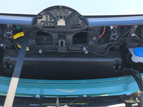 New 2025 Volkswagen ID. Buzz Pro S Plus image 20