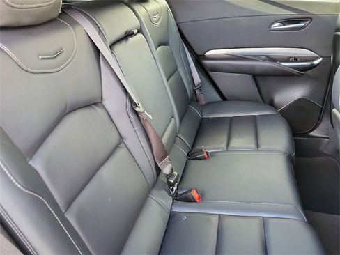 Used 2023 Cadillac XT4 Premium Luxury image 15