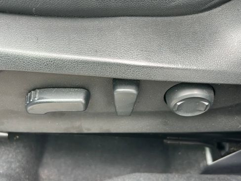 Used 2020 Subaru Forester Premium AWD/4WD image 20