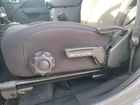 Used 2023 Jeep Wrangler Rubicon w/ Steel Bumper Group image 12