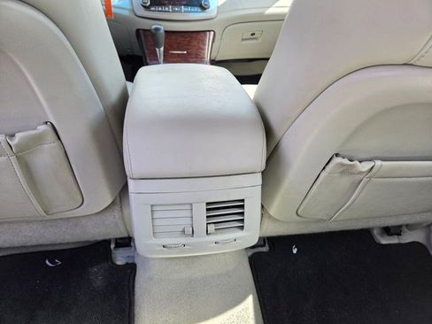 Used 2011 Toyota Avalon Base image 15