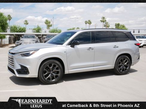 Used 2025 Lexus TX 500h AWD w/ Technology Package image 1