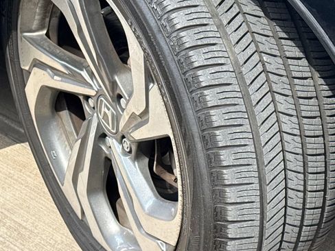 Used 2018 Honda Accord EX-L image 5