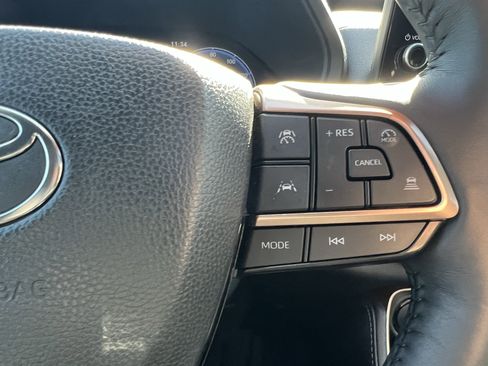 Used 2024 Toyota Grand Highlander Hybrid MAX Platinum image 20