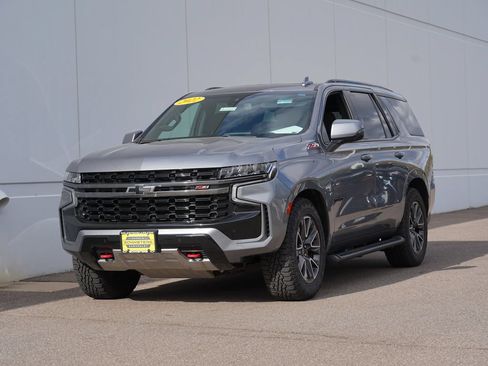 Used 2022 Chevrolet Tahoe Z71 w/ Z71 Off-Road Package AWD/4WD image 7