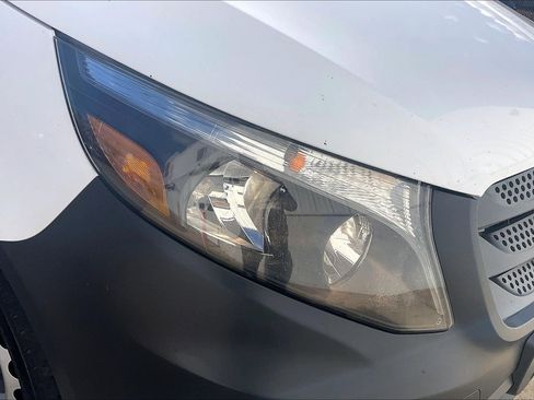 Used 2022 Mercedes-Benz Metris image 31