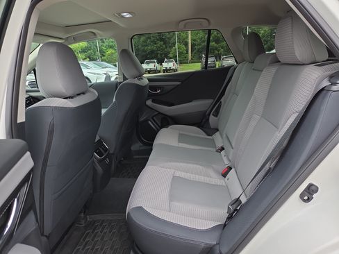 Certified 2025 Subaru Outback Premium AWD/4WD image 11