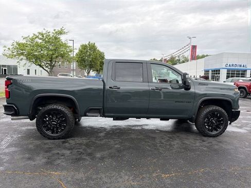 New 2026 Chevrolet Silverado 2500 LT w/ Trail Boss Package AWD/4WD image 3