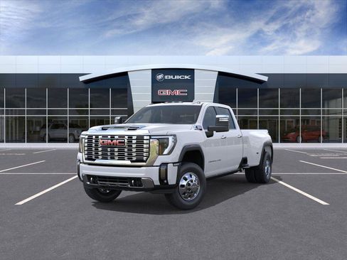 New 2026 GMC Sierra 3500 Denali w/ Denali Reserve Package image 8