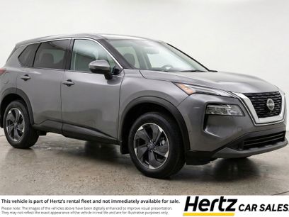 Used 2025 Nissan Rogue SV