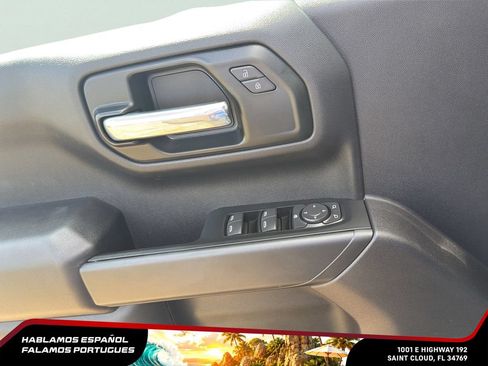 Used 2025 Chevrolet Silverado 1500 Custom Trail Boss AWD/4WD image 11