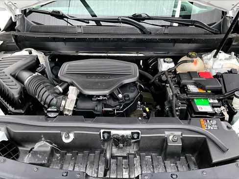 Used 2022 GMC Acadia SLT w/ Elevation Edition image 32