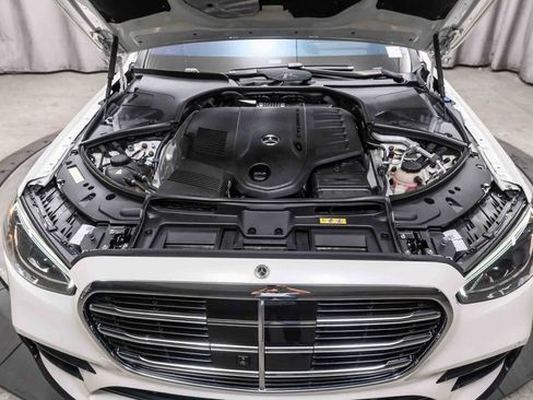 Certified 2022 Mercedes-Benz S 500 4MATIC image 25