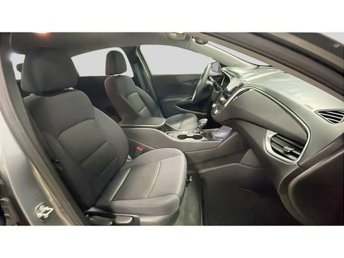 Used 2024 Chevrolet Malibu LS FWD image 17
