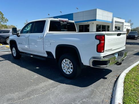 Used 2024 Chevrolet Silverado 2500 LTZ w/ LTZ Plus Package image 8