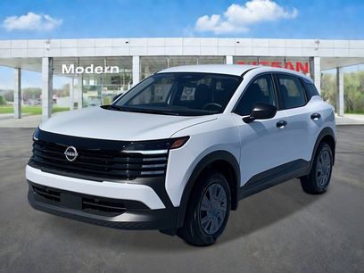 New 2026 Nissan Kicks S