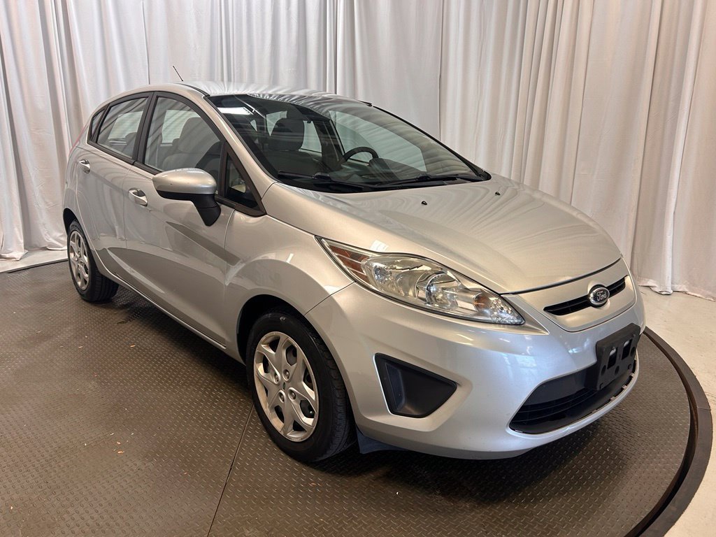 Used 2013 Ford Fiesta S FWD image 21
