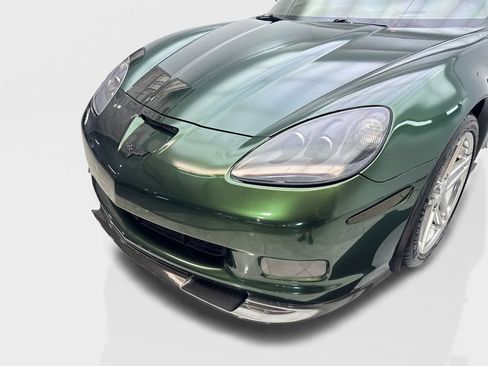 Used 2007 Chevrolet Corvette Z06 w/ Preferred Equipment Group RWD image 16