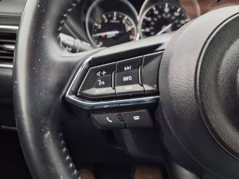 Used 2020 MAZDA CX-5 Touring image 12